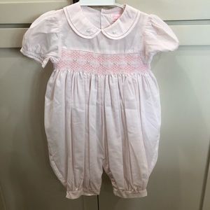 Petit Ami smocked bubble